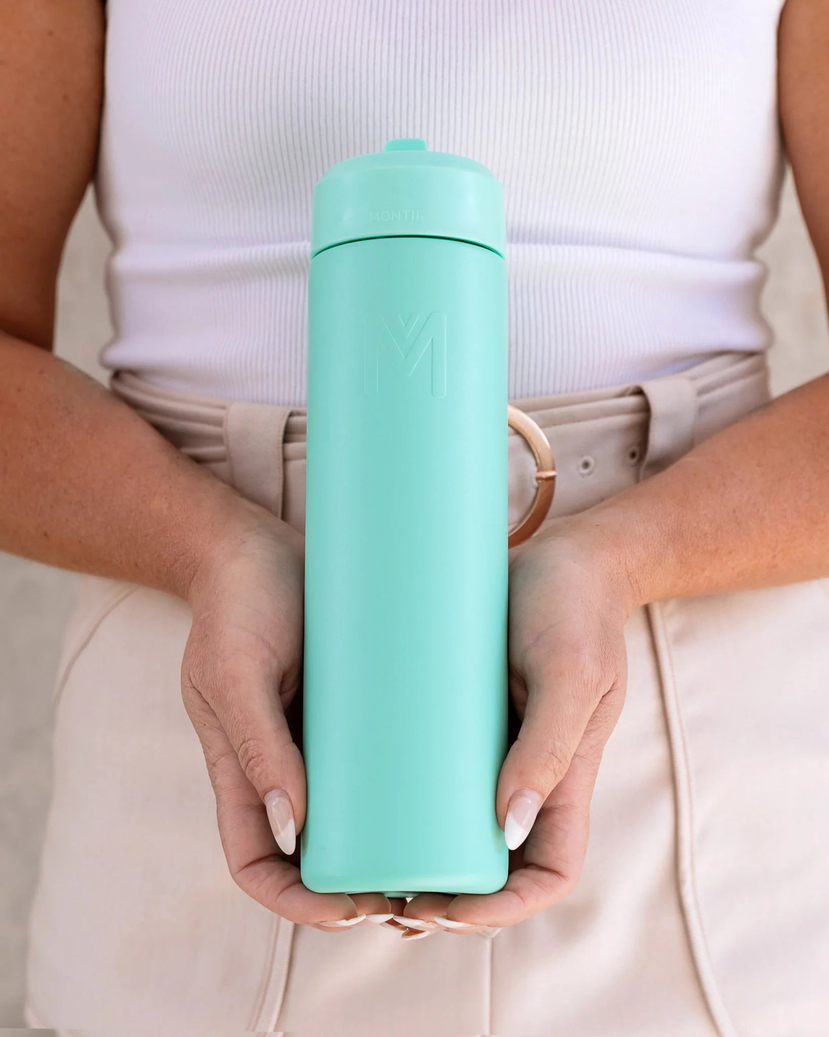 Montii Fusion 700ml - termoizolačná fľaša Lagúna s cucacím viečkom