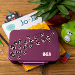 Načítať obrázok do zobrazovača galérie, Vodeoodolné nálepky Zvierací vzor
