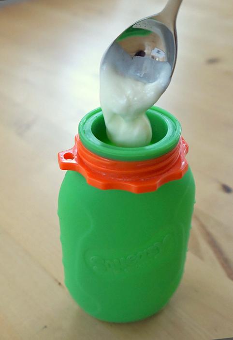 Squeasy Snacker Mini - silikónová kapsička 100ml tyrkysová
