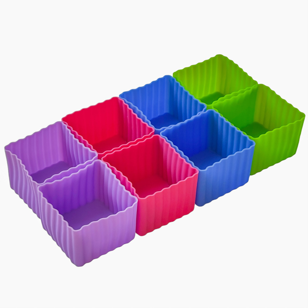 Yumbox CUBES - sada 8 štvorcových silikónových formičiek